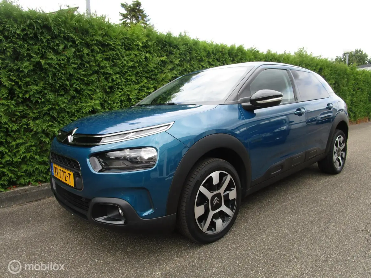 1.2 110 SHINE - NAVIGATIE - LEDER - LMV