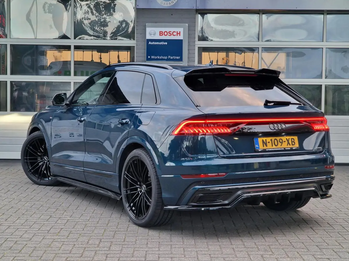 55 TFSI e quattro 422PK S-Line|23-inch|Spoiler-kit|black-edition|NL-AUTO|Trekhaak| BTW| Originele Nederlander