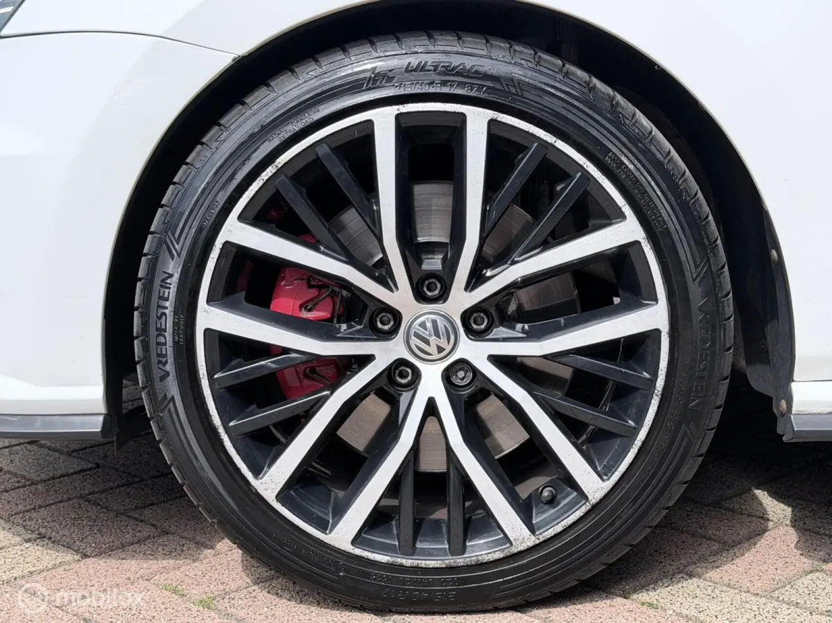 1.8 TSI GTI Pano Clima Cruise LED CarPlay