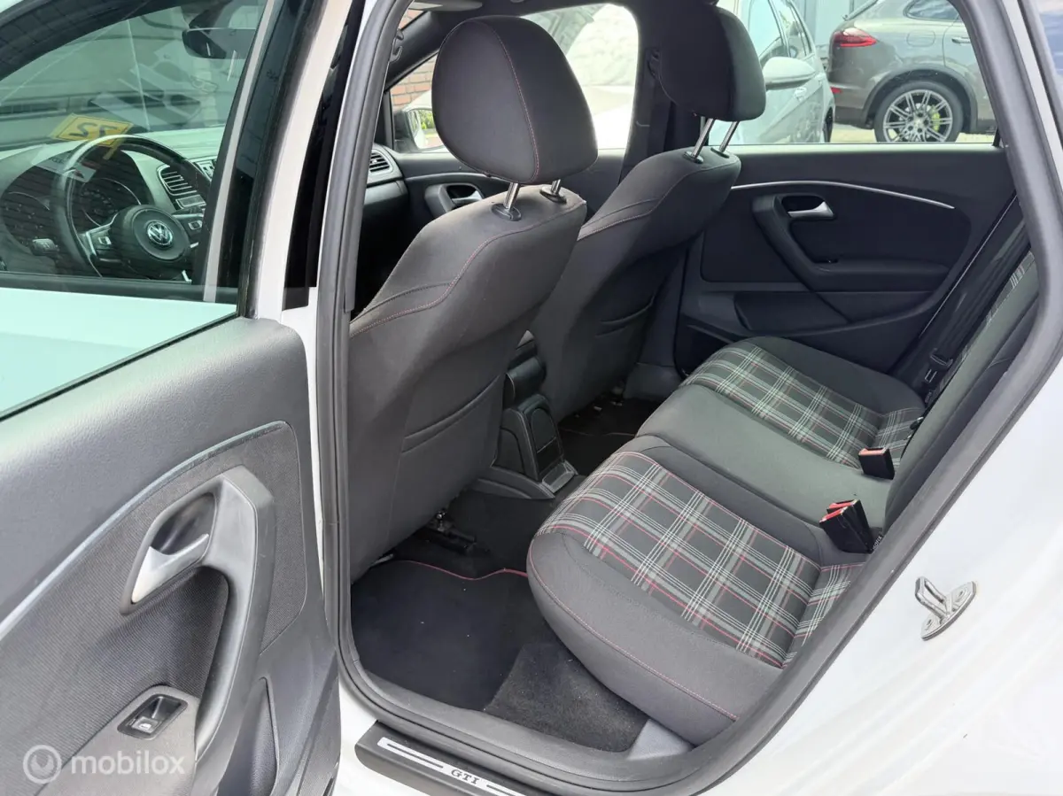 1.8 TSI GTI Pano Clima Cruise LED CarPlay