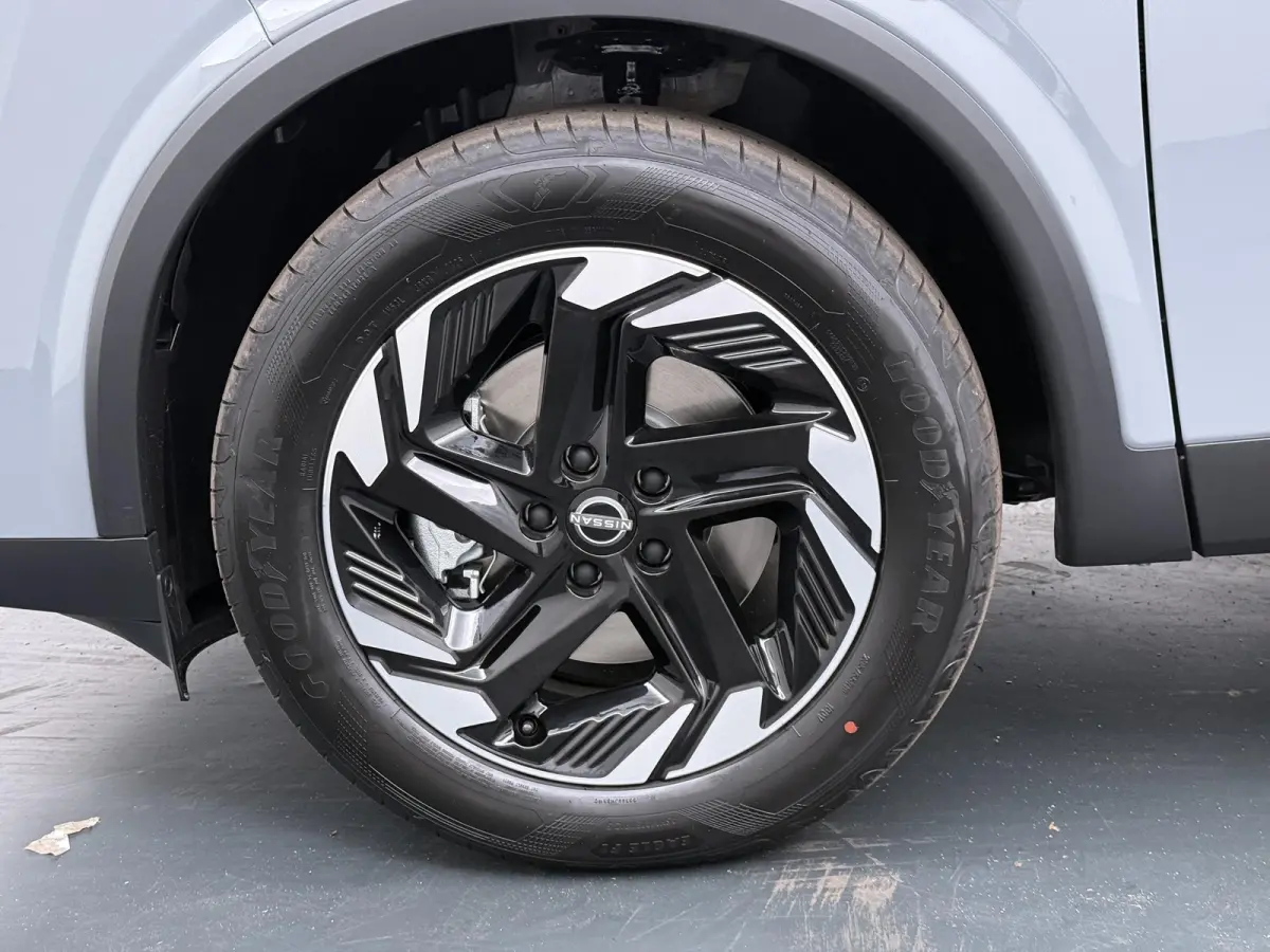 1.5 e-Power N-Connecta | €3.000,- Voorraadvoordeel! | Modeljaar 2026 | Panoramadak | Cold Pack | 1/2 Lederen bekleding