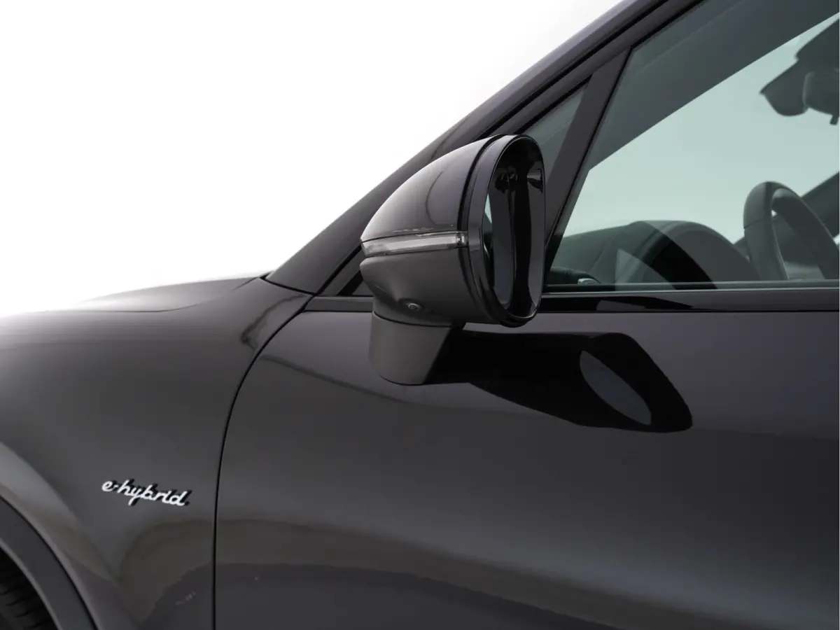 3.0 E-Hybrid AWD (Plug-in) {SoH-100%} (INCL-BTW) *PANO | LEATHER | FULL-LED | SPORTCHRONO | MEMORY-PACK | BOSE-AUDIO | TOPVIEW | HEATED/VENTILATED-SPORTSEATS | DAB | NAVI-FULLAMP | PRIVACY-G