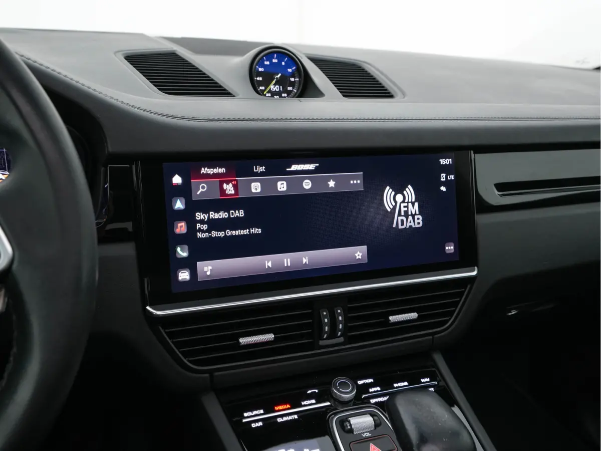 3.0 E-Hybrid AWD (Plug-in) {SoH-100%} (INCL-BTW) *PANO | LEATHER | FULL-LED | SPORTCHRONO | MEMORY-PACK | BOSE-AUDIO | TOPVIEW | HEATED/VENTILATED-SPORTSEATS | DAB | NAVI-FULLAMP | PRIVACY-G