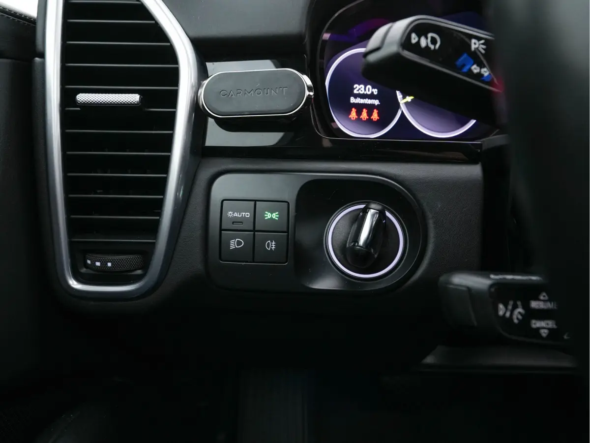 3.0 E-Hybrid AWD (Plug-in) {SoH-100%} (INCL-BTW) *PANO | LEATHER | FULL-LED | SPORTCHRONO | MEMORY-PACK | BOSE-AUDIO | TOPVIEW | HEATED/VENTILATED-SPORTSEATS | DAB | NAVI-FULLAMP | PRIVACY-G