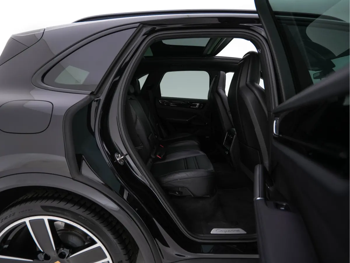 3.0 E-Hybrid AWD (Plug-in) {SoH-100%} (INCL-BTW) *PANO | LEATHER | FULL-LED | SPORTCHRONO | MEMORY-PACK | BOSE-AUDIO | TOPVIEW | HEATED/VENTILATED-SPORTSEATS | DAB | NAVI-FULLAMP | PRIVACY-G