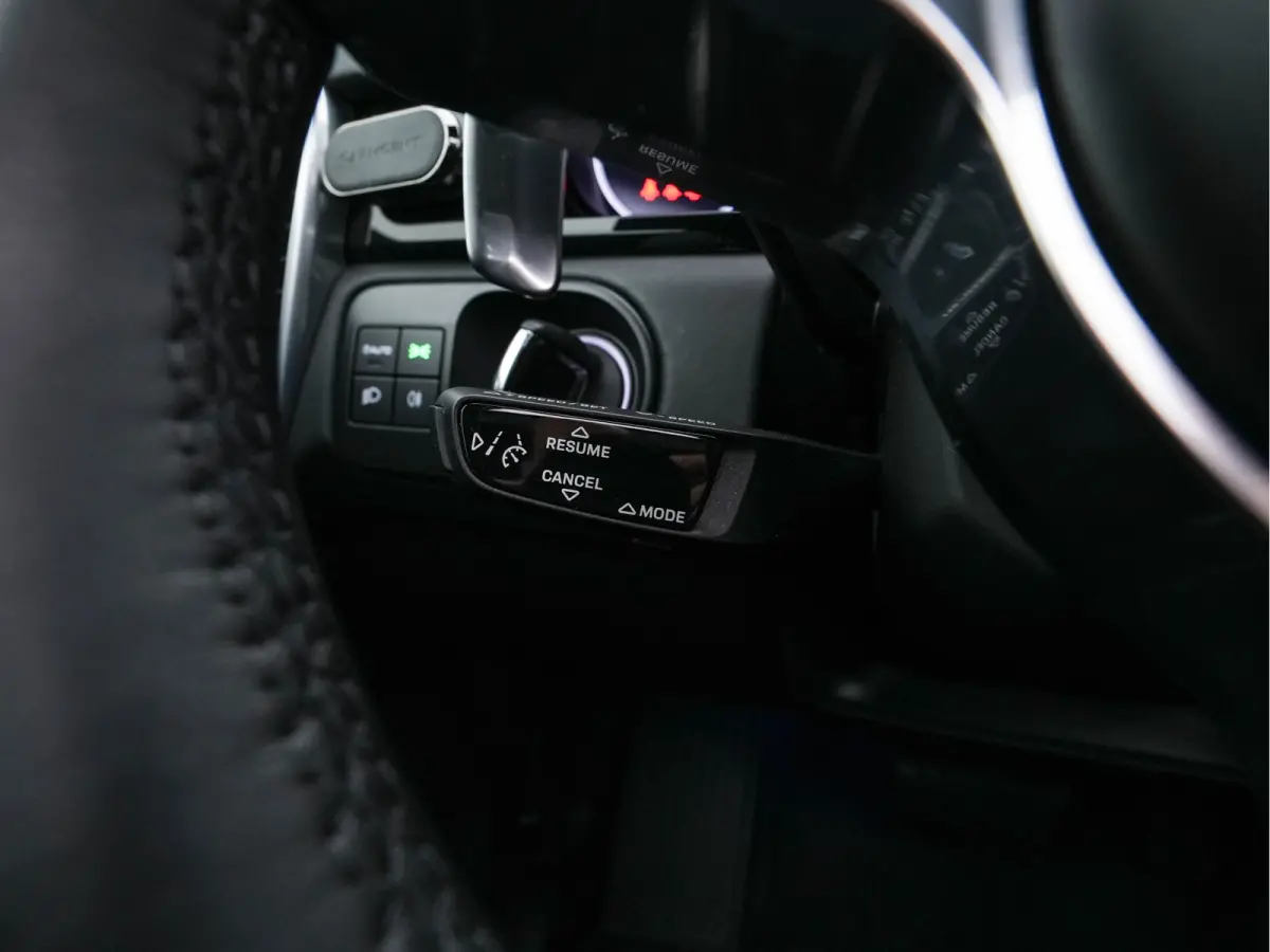3.0 E-Hybrid AWD (Plug-in) {SoH-100%} (INCL-BTW) *PANO | LEATHER | FULL-LED | SPORTCHRONO | MEMORY-PACK | BOSE-AUDIO | TOPVIEW | HEATED/VENTILATED-SPORTSEATS | DAB | NAVI-FULLAMP | PRIVACY-G