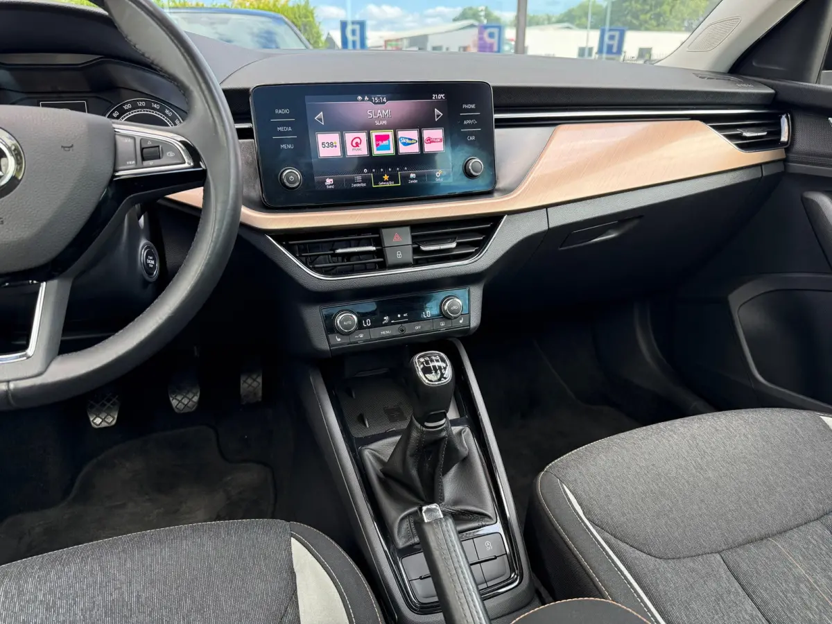 1.0 TSI First Edition - Panodak - Winterpakket - Climate - Org.NL