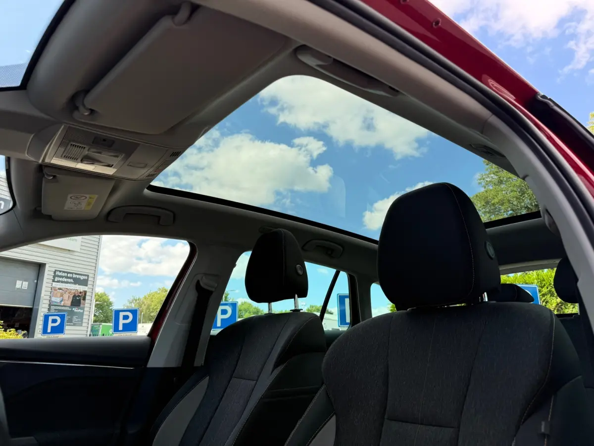1.0 TSI First Edition - Panodak - Winterpakket - Climate - Org.NL