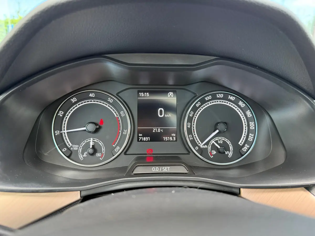 1.0 TSI First Edition - Panodak - Winterpakket - Climate - Org.NL