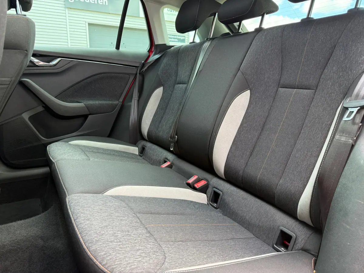 1.0 TSI First Edition - Panodak - Winterpakket - Climate - Org.NL