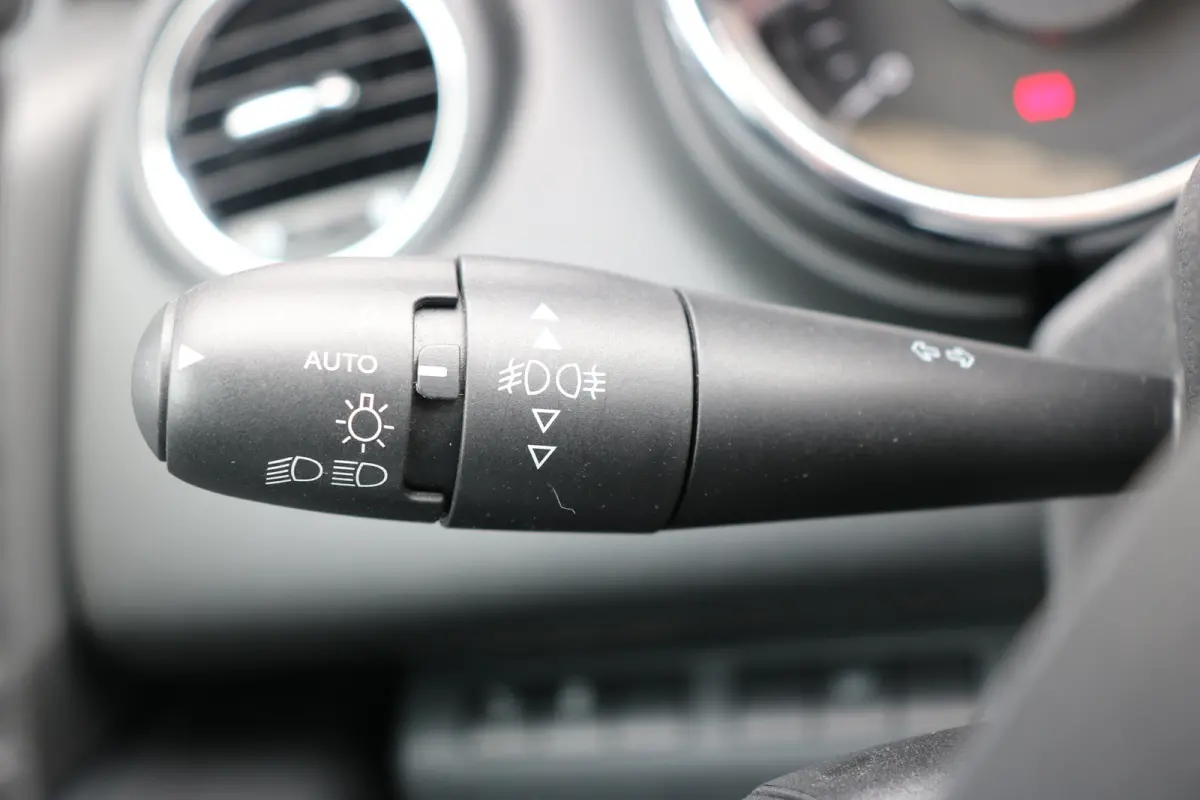 1.2 PureTech Allure | Navi | Camera | Panoramadak | Cruise control | PDC V+A | Clima | LMV 17"|