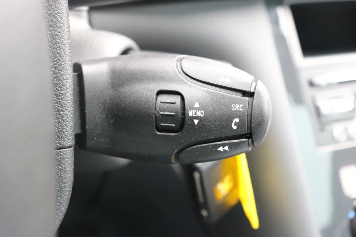 1.2 PureTech Allure | Navi | Camera | Panoramadak | Cruise control | PDC V+A | Clima | LMV 17"|