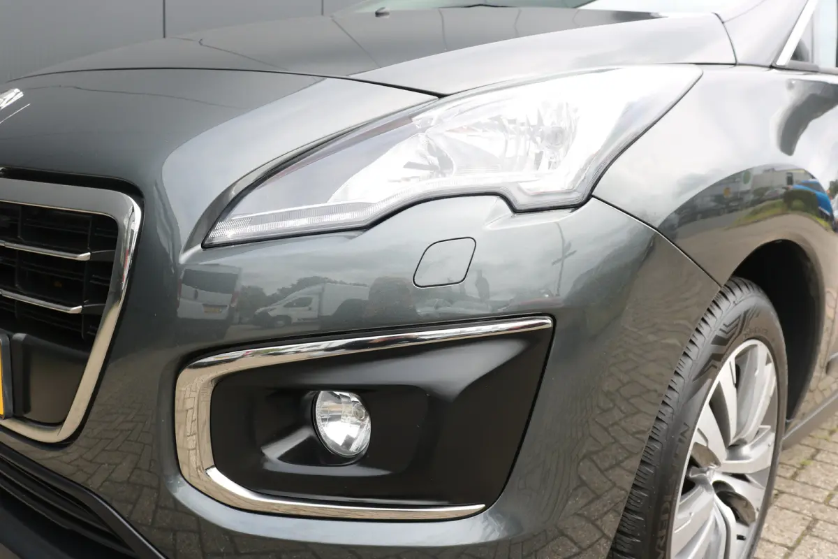 1.2 PureTech Allure | Navi | Camera | Panoramadak | Cruise control | PDC V+A | Clima | LMV 17"|