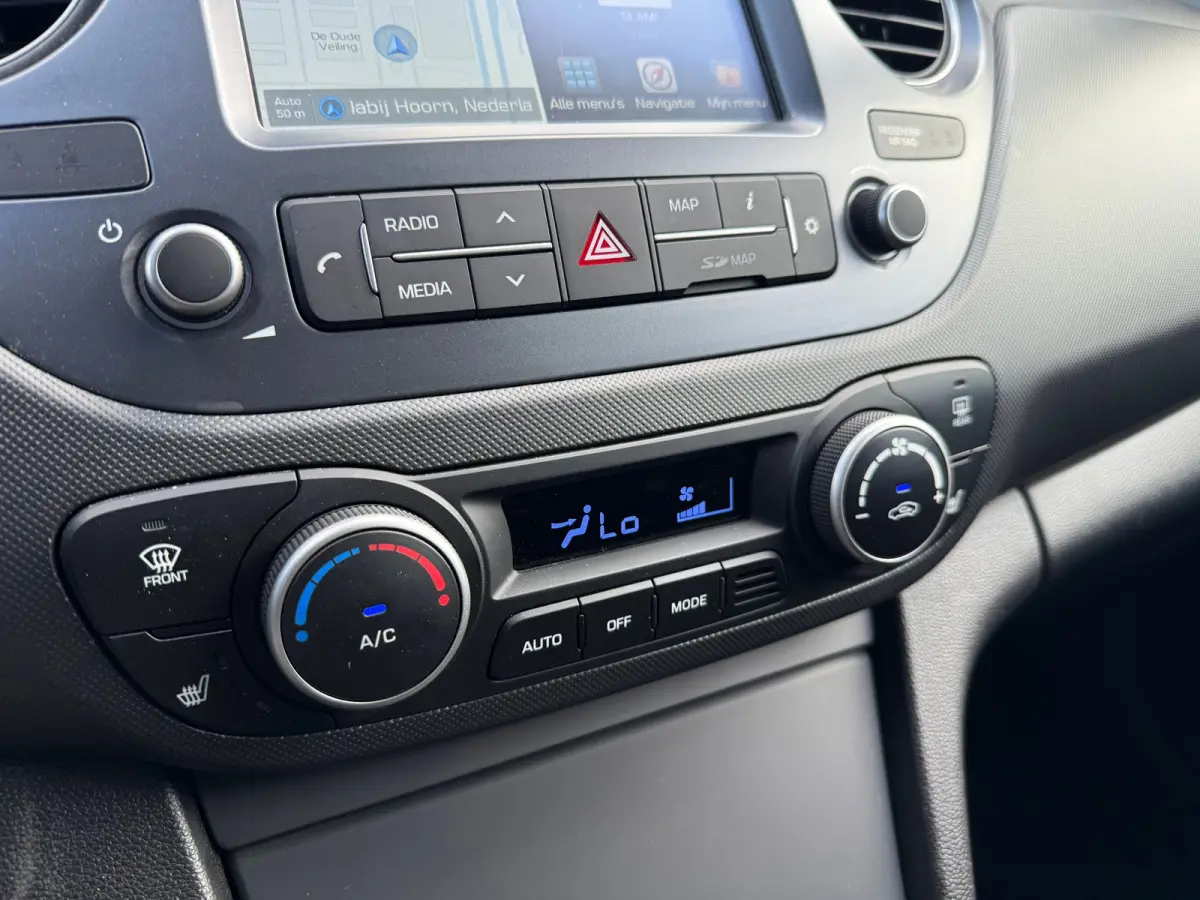 1.0i Premium - Navi - Climate - Winterpakket - Org.NL