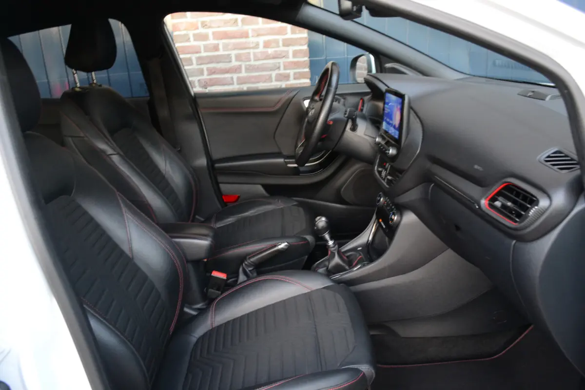 1.0 EcoBoost ST-Line X | Bang&Olufsen | Carplay/Android Auto | Navigatie | Virtual Cockpit