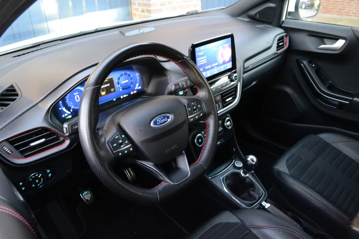 1.0 EcoBoost ST-Line X | Bang&Olufsen | Carplay/Android Auto | Navigatie | Virtual Cockpit