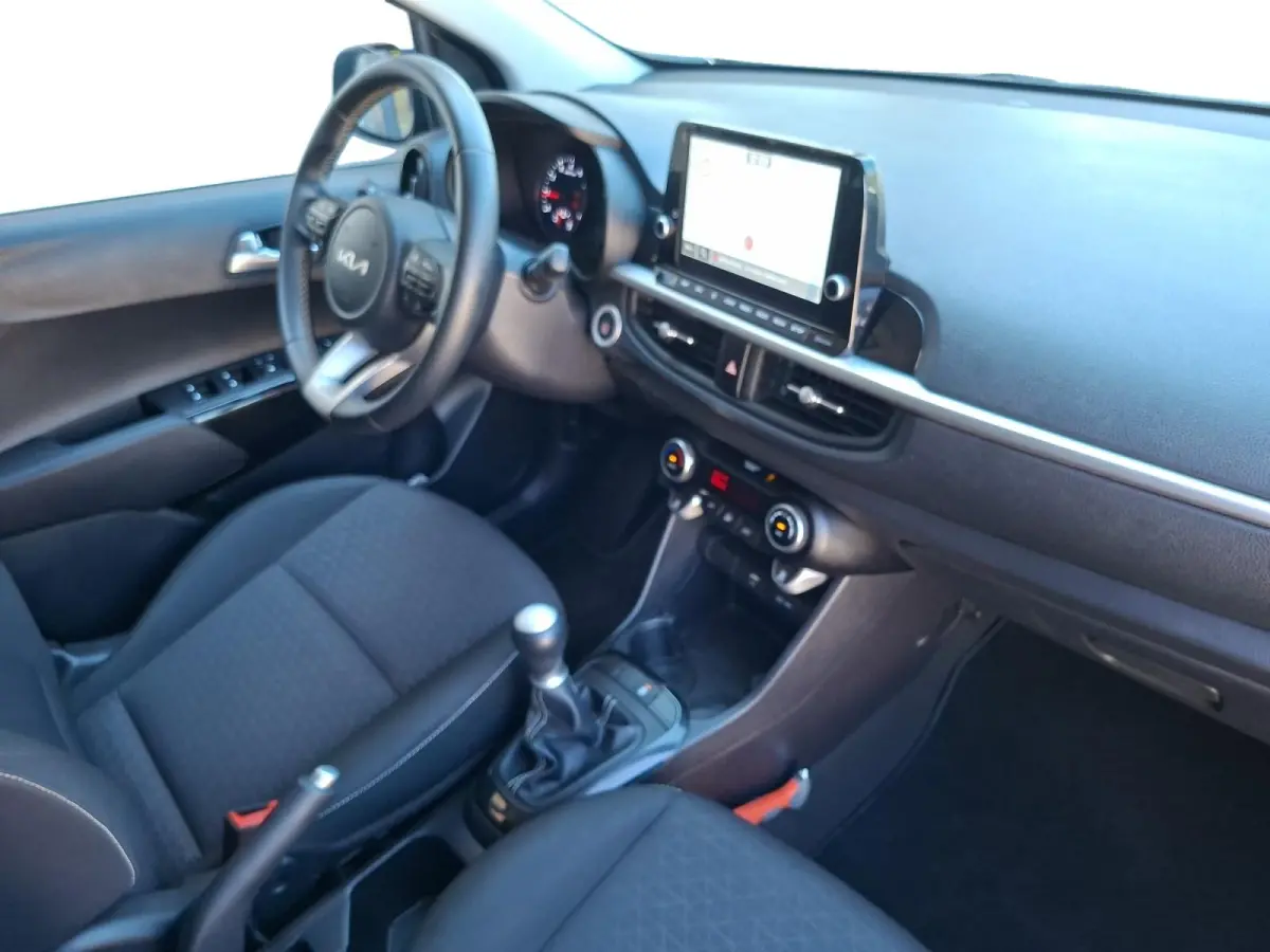 1.0 DPi DynamicPlusLine | Lichtmetalen Velgen | Key Less Entry | Privacy Glass | Achteruitrijcamera | Climate Control