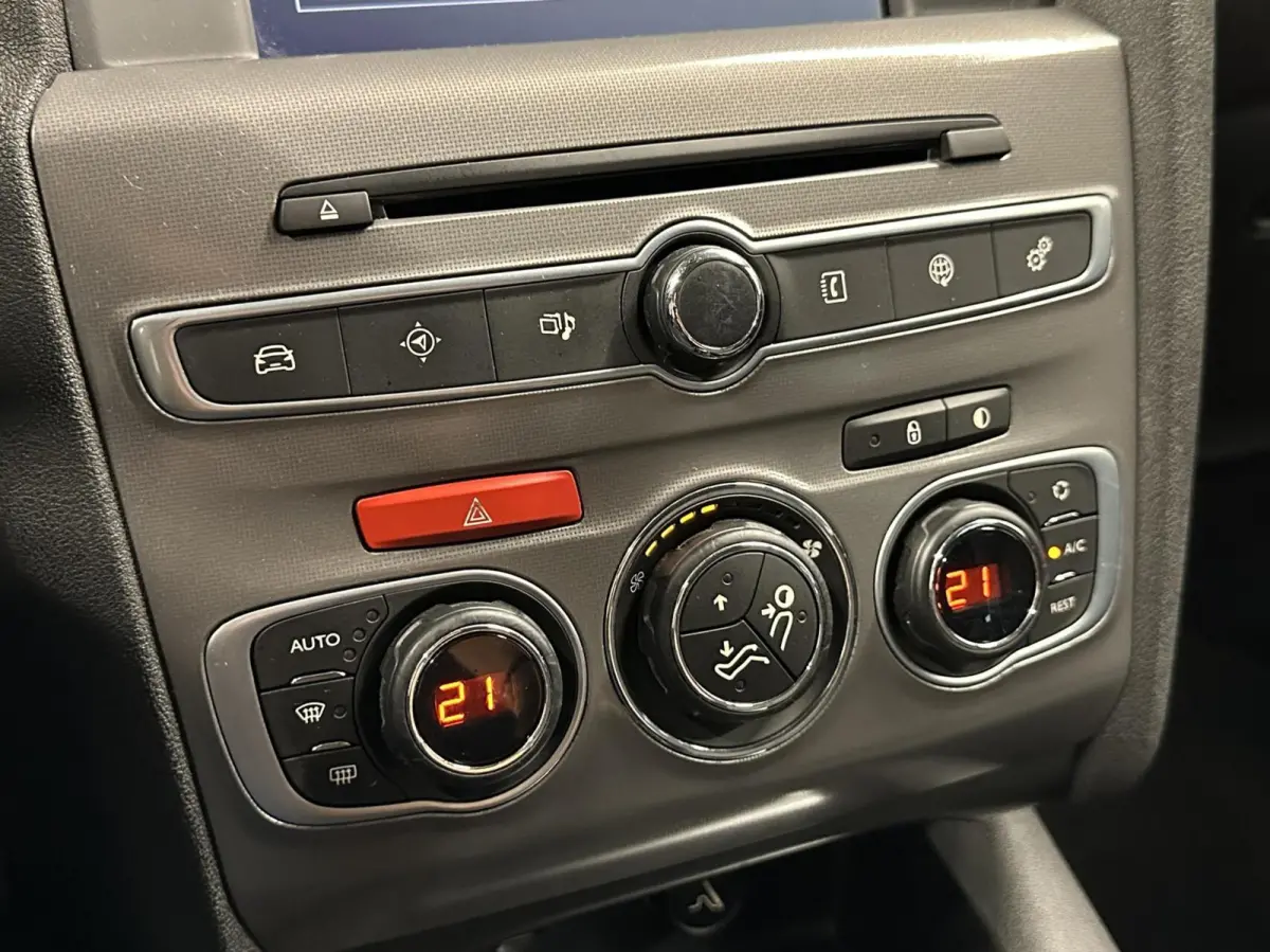 1.2 PureTech Feel Collection CARPLAY TREKHAAK CRUISE ECC LM.