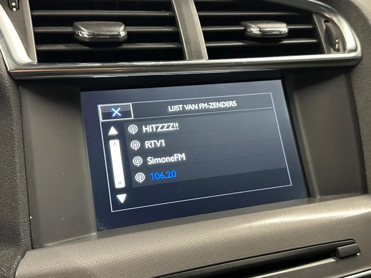 1.2 PureTech Feel Collection CARPLAY TREKHAAK CRUISE ECC LM.