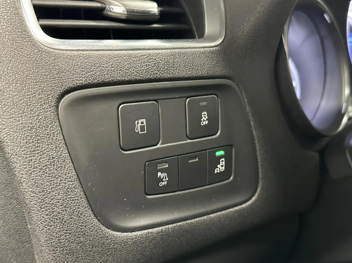 1.2 PureTech Feel Collection CARPLAY TREKHAAK CRUISE ECC LM.