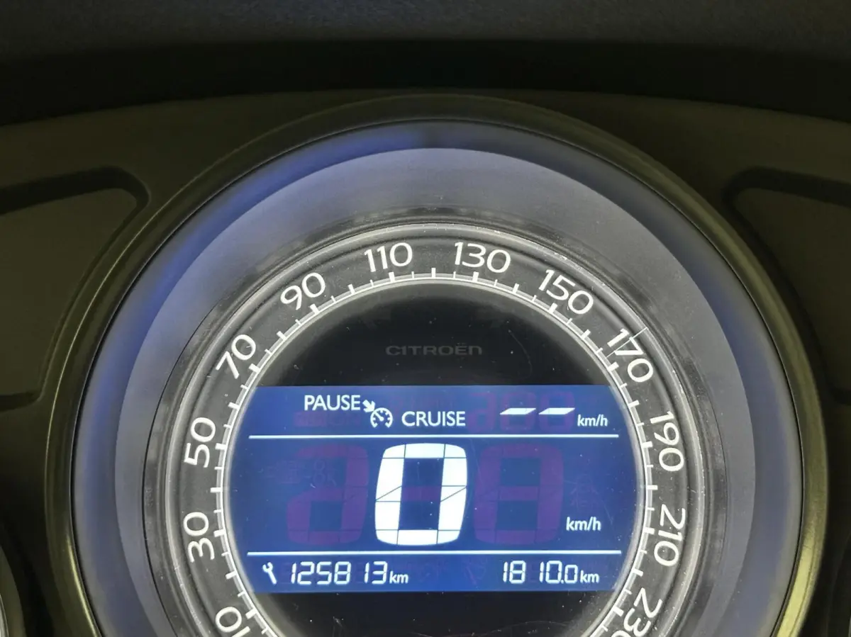 1.2 PureTech Feel Collection CARPLAY TREKHAAK CRUISE ECC LM.