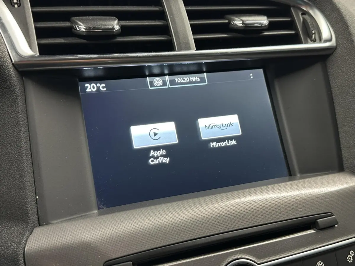 1.2 PureTech Feel Collection CARPLAY TREKHAAK CRUISE ECC LM.