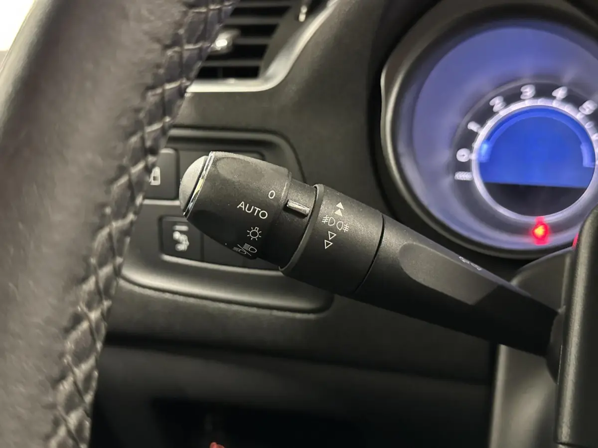 1.2 PureTech Feel Collection CARPLAY TREKHAAK CRUISE ECC LM.