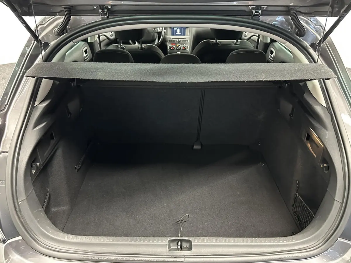 1.2 PureTech Feel Collection CARPLAY TREKHAAK CRUISE ECC LM.