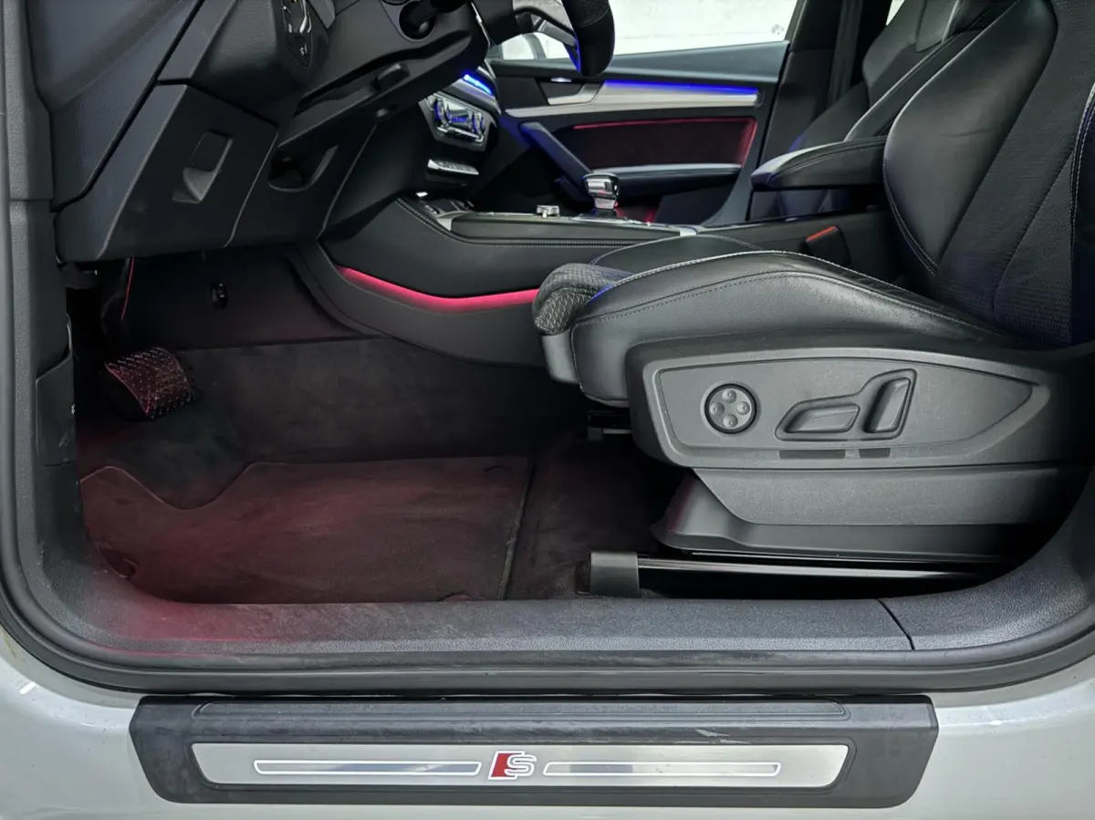 50 TFSI e Quattro Black Edition S-Line Pano Virtual