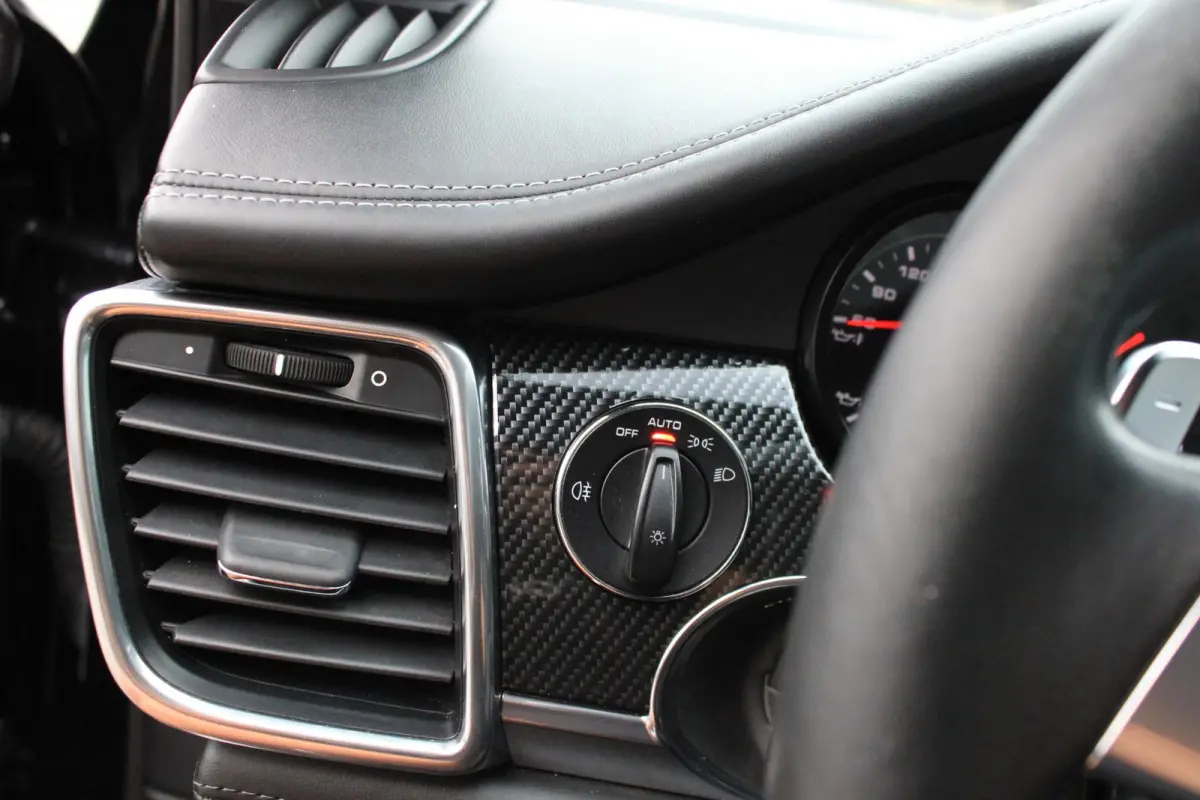 4.8 GTS Schuifdak | Camera | Navi | Stoelverwarming | 430 PK | Volledig Onderhouden