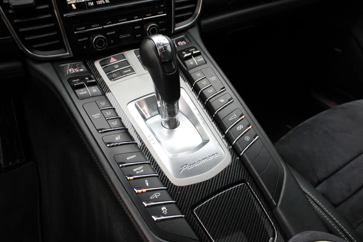4.8 GTS Schuifdak | Camera | Navi | Stoelverwarming | 430 PK | Volledig Onderhouden