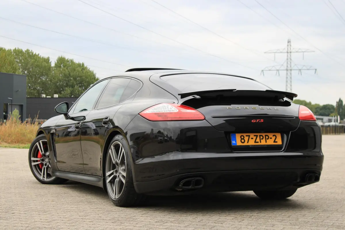 4.8 GTS Schuifdak | Camera | Navi | Stoelverwarming | 430 PK | Volledig Onderhouden