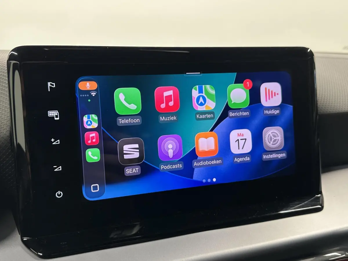 1.0 TSI FR Business Intense CAMERA VIRTUAL CARPLAY NAVI ECC CRUISE.