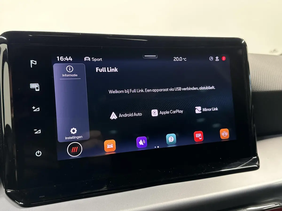 1.0 TSI FR Business Intense CAMERA VIRTUAL CARPLAY NAVI ECC CRUISE.