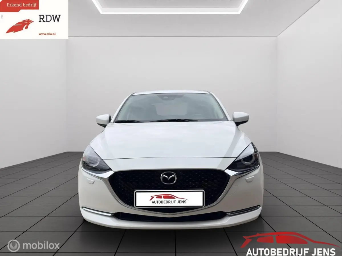1.5 Skyactiv-G Luxury|OKINAMI uitvoering