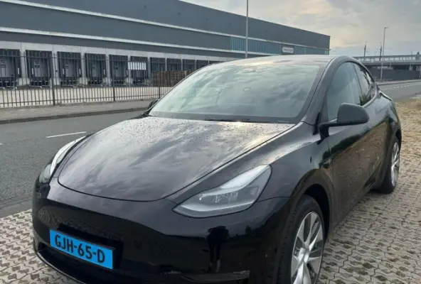 RWD 58 kWh Pano