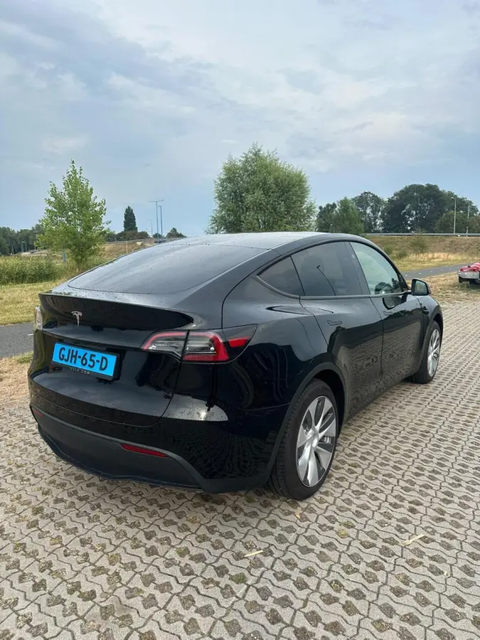 RWD 58 kWh Pano
