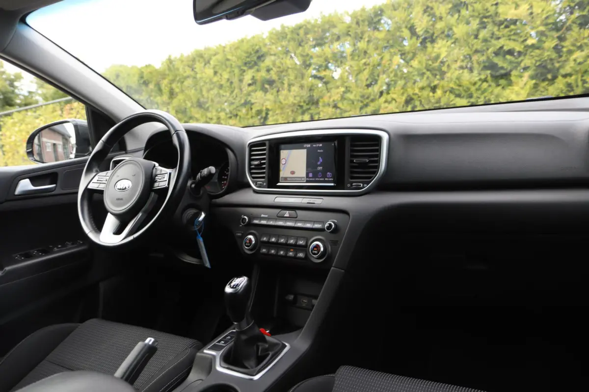 1.6 T-GDI DYNAMICLINE | CARPLAY | TREKHAAK 1900 kg | CAMERA | NAVI | STOELVERWARMING | LANE ASSIST