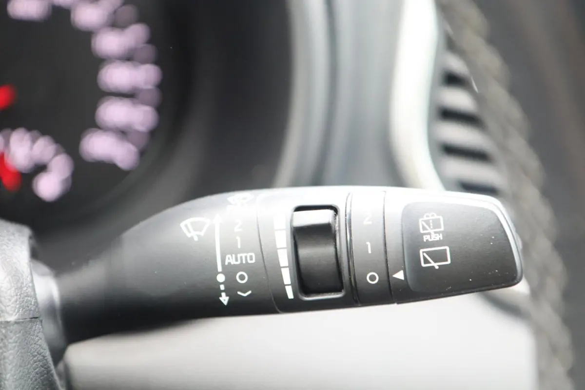 1.6 T-GDI DYNAMICLINE | CARPLAY | TREKHAAK 1900 kg | CAMERA | NAVI | STOELVERWARMING | LANE ASSIST