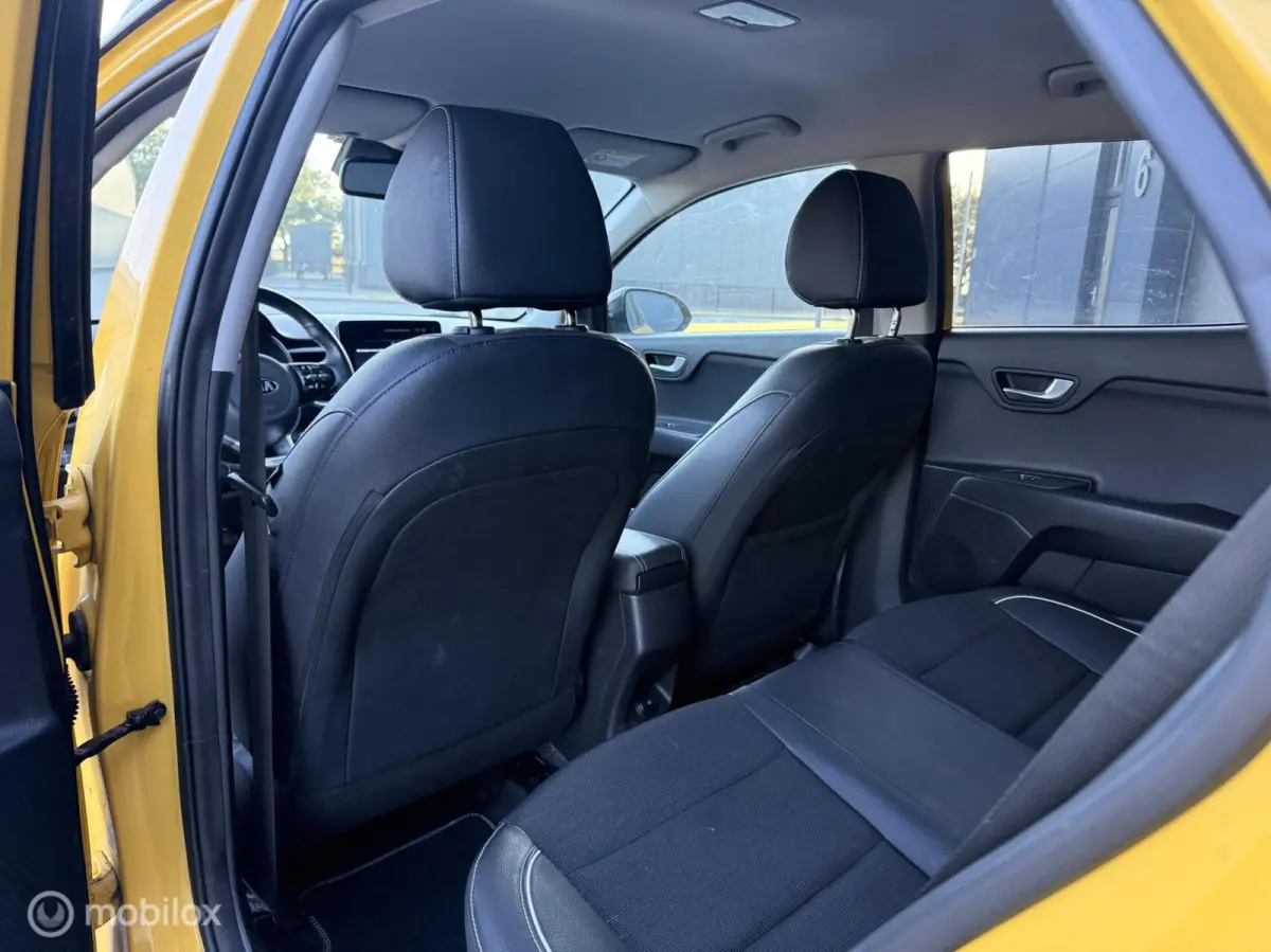 1.0 T-GDi MHEV GT-Line | Geel | Camera | Stoel- & Stuurverwarming | Carplay