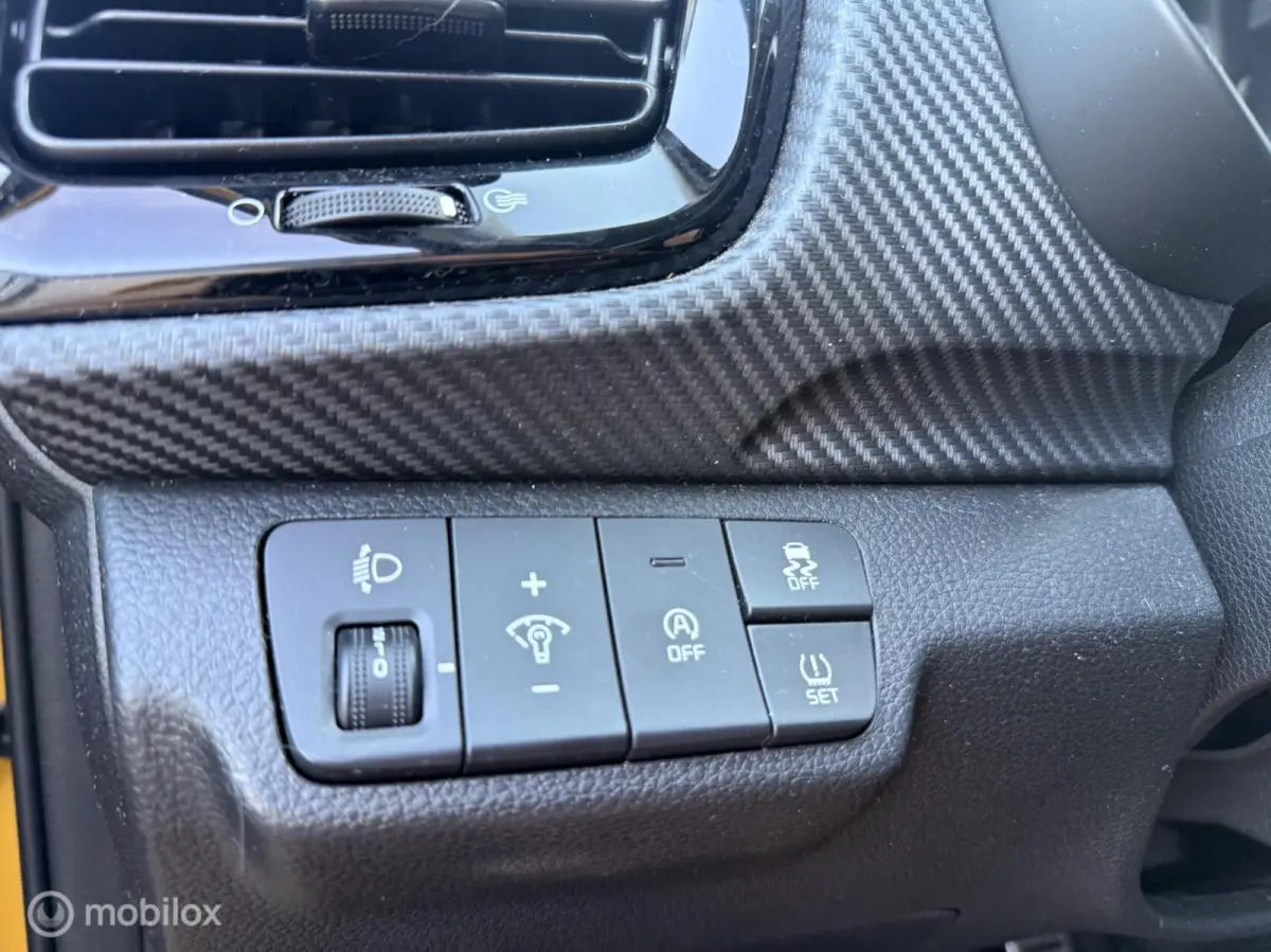 1.0 T-GDi MHEV GT-Line | Geel | Camera | Stoel- & Stuurverwarming | Carplay