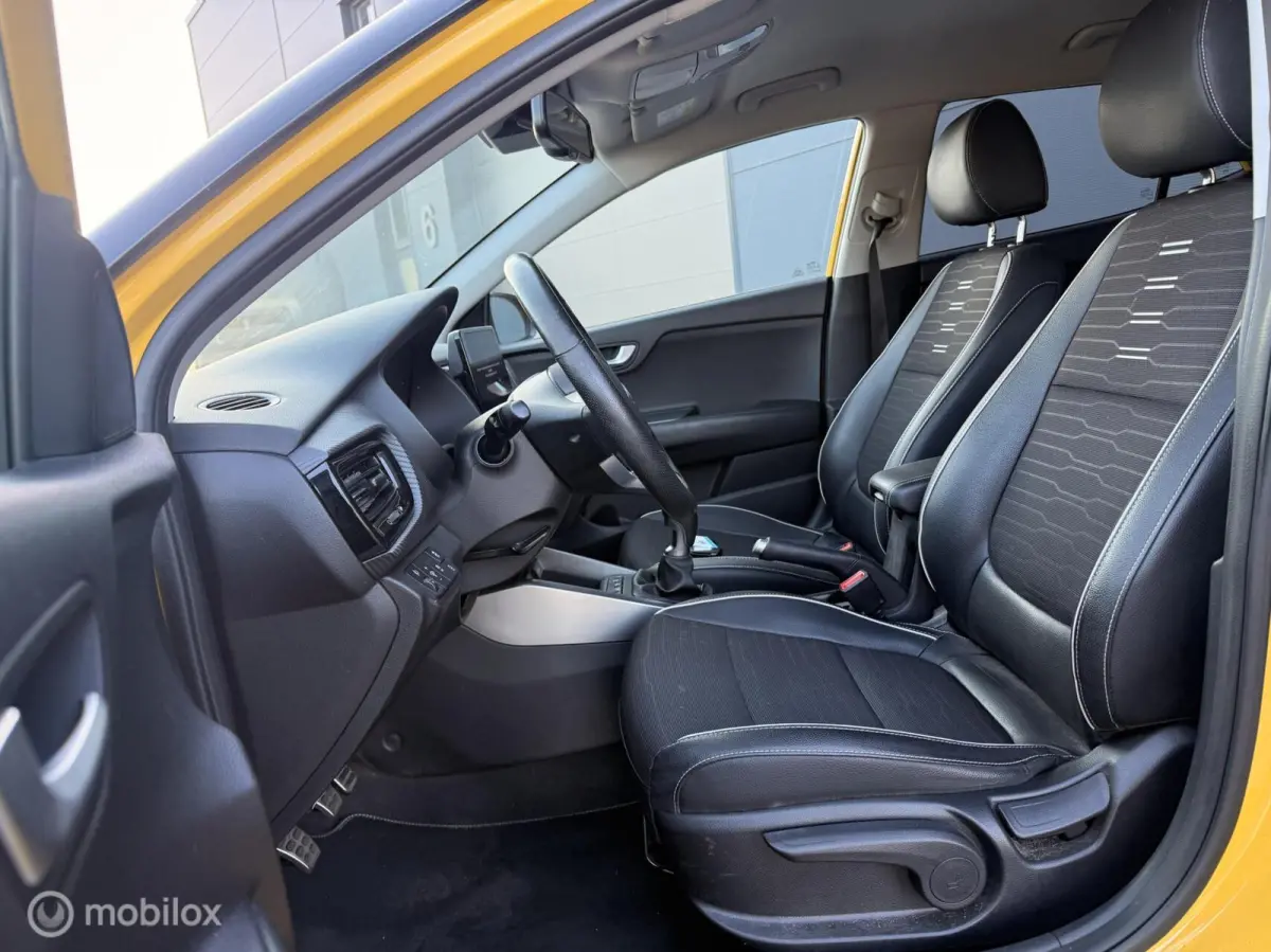 1.0 T-GDi MHEV GT-Line | Geel | Camera | Stoel- & Stuurverwarming | Carplay