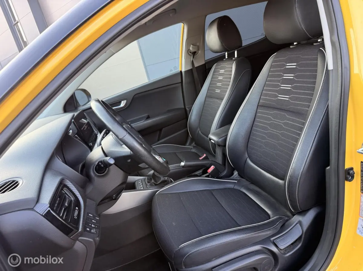 1.0 T-GDi MHEV GT-Line | Geel | Camera | Stoel- & Stuurverwarming | Carplay