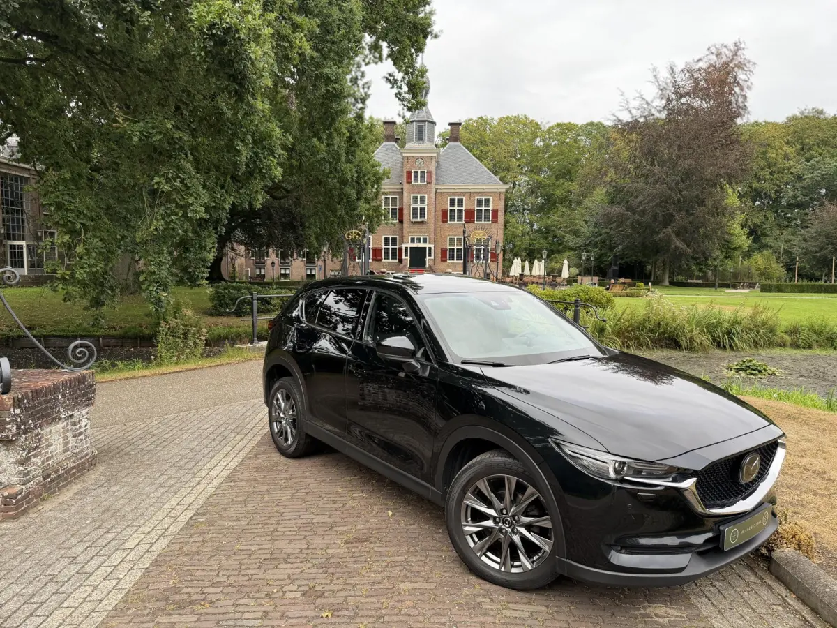 2.5 SkyActiv-G 194 Luxury | Trekhaak | 360 | HUD | Bose | Schuifdak | Leder | Memory |