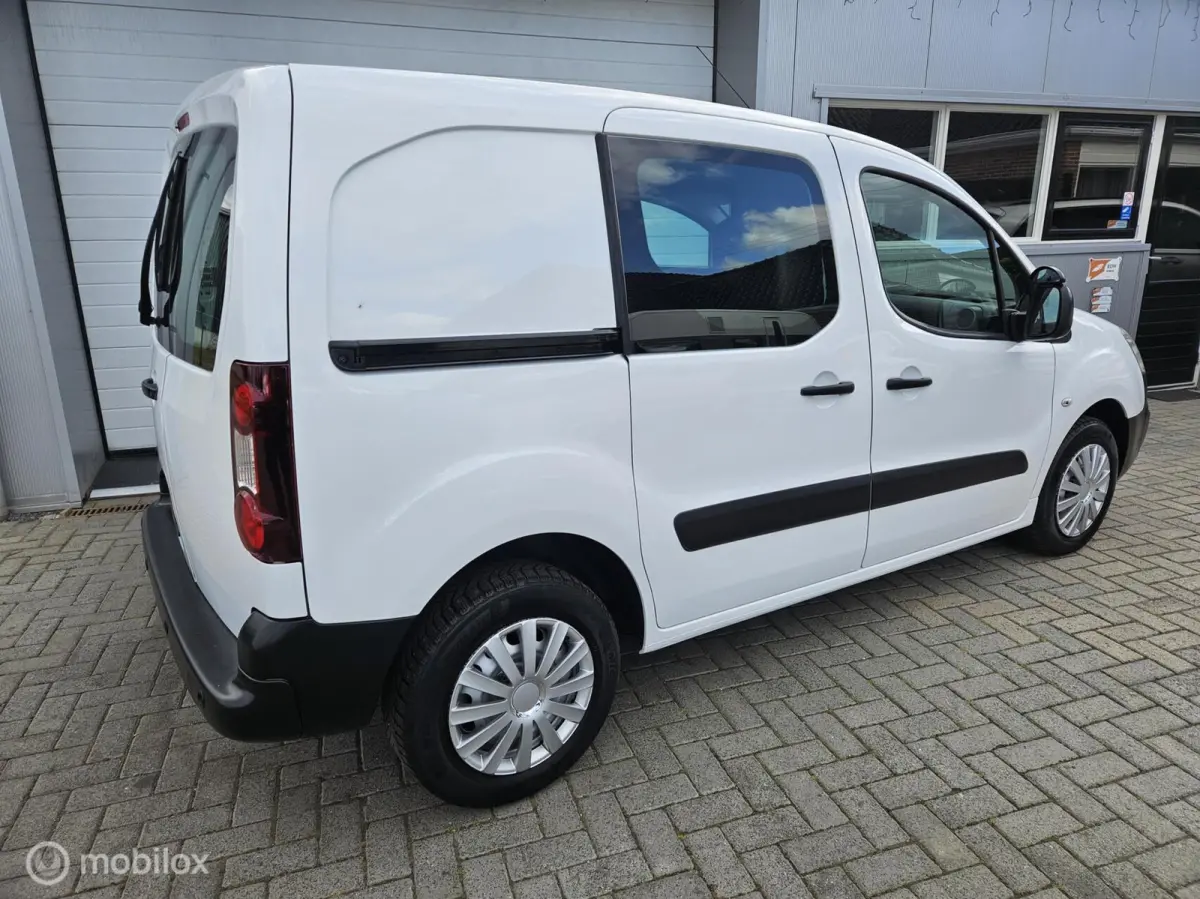 bestel 1.6 BlueHDI 100 Club S&S