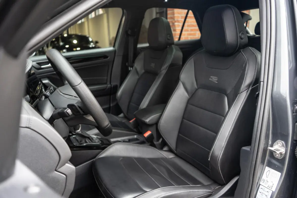 1.5 TSI R-Line Pano / Memory / Beats