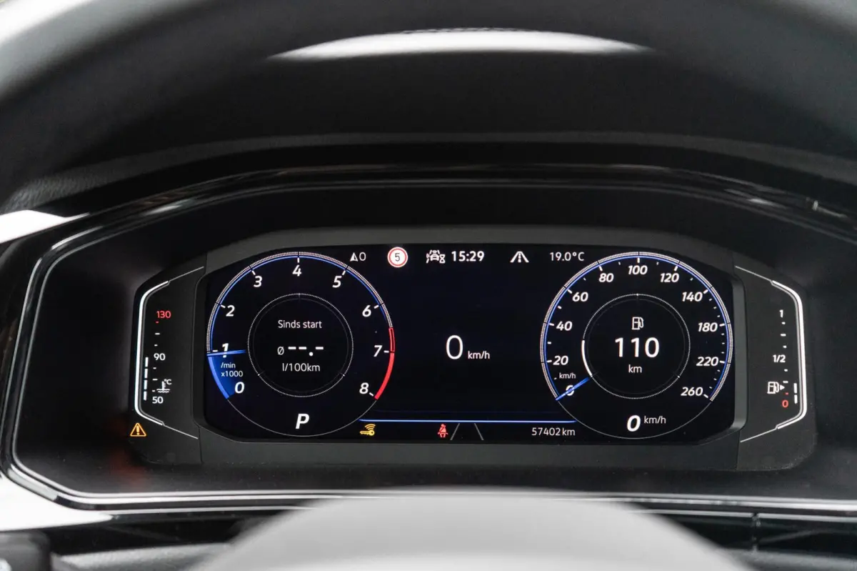 1.5 TSI R-Line Pano / Memory / Beats