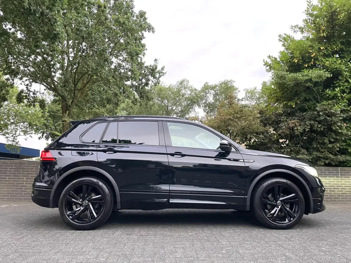 1.5 TSI R-Line Black Style/ Cam/ Pano/ IQ LED/ Standkachel