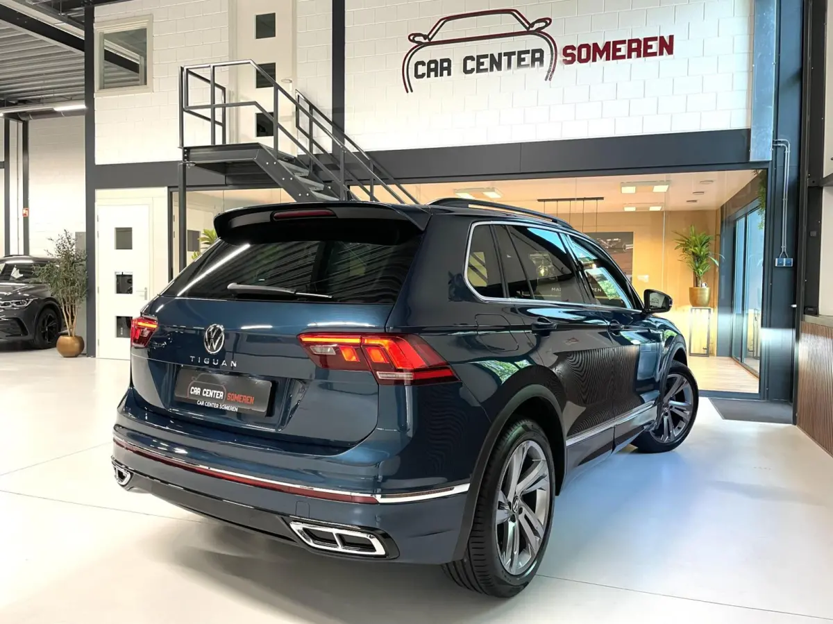 1.5 TSI R-Line/ Cam/ IQ LED/ CarPlay/ Trekhaak/ 19"LMV