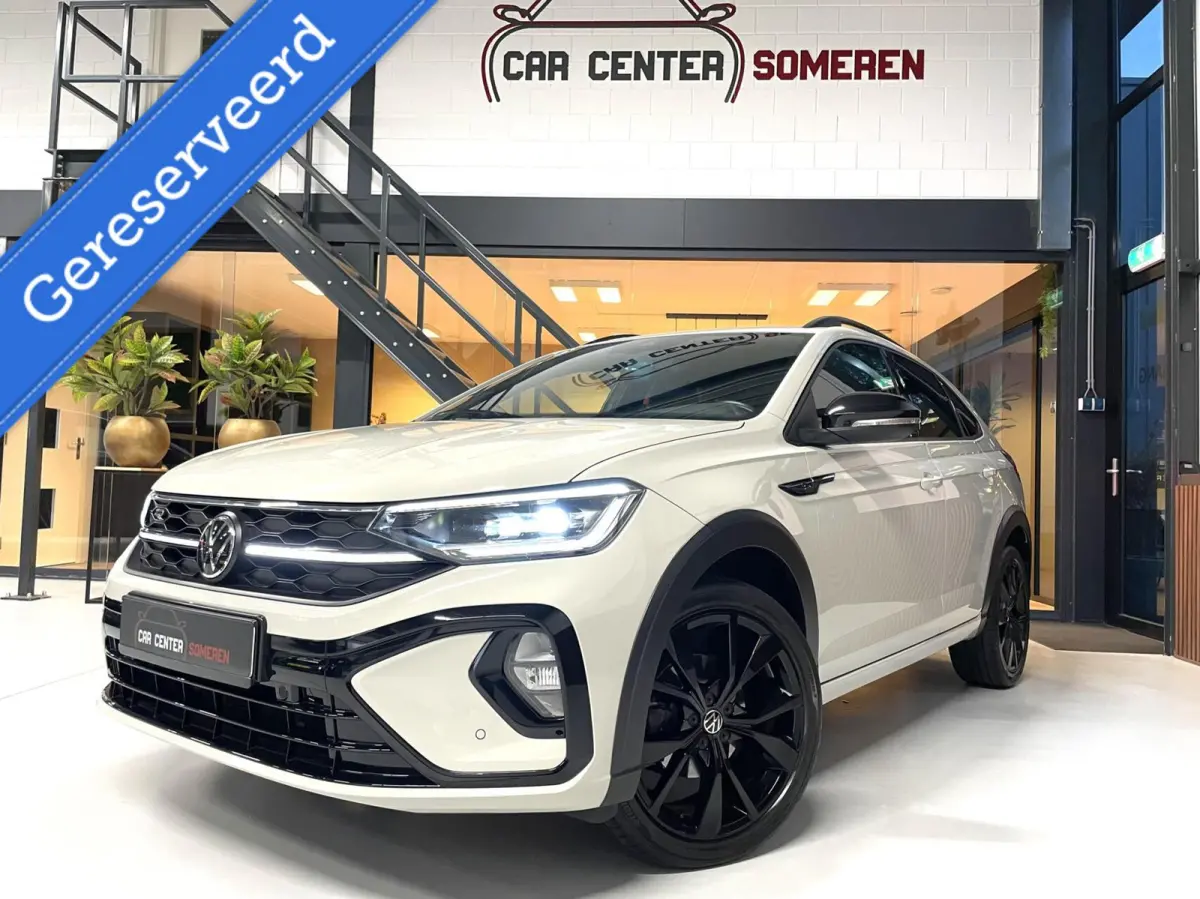 1.0 TSI R-Line Black Style/ Cam/ Keyless/ IQ LED/ 18''LMV/ CarPlay